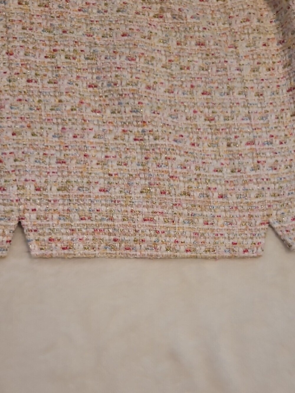 Brooks Brothers Cream Tweed Mini Skirt with Pink and Gold Accents - Picture 4 of 6
